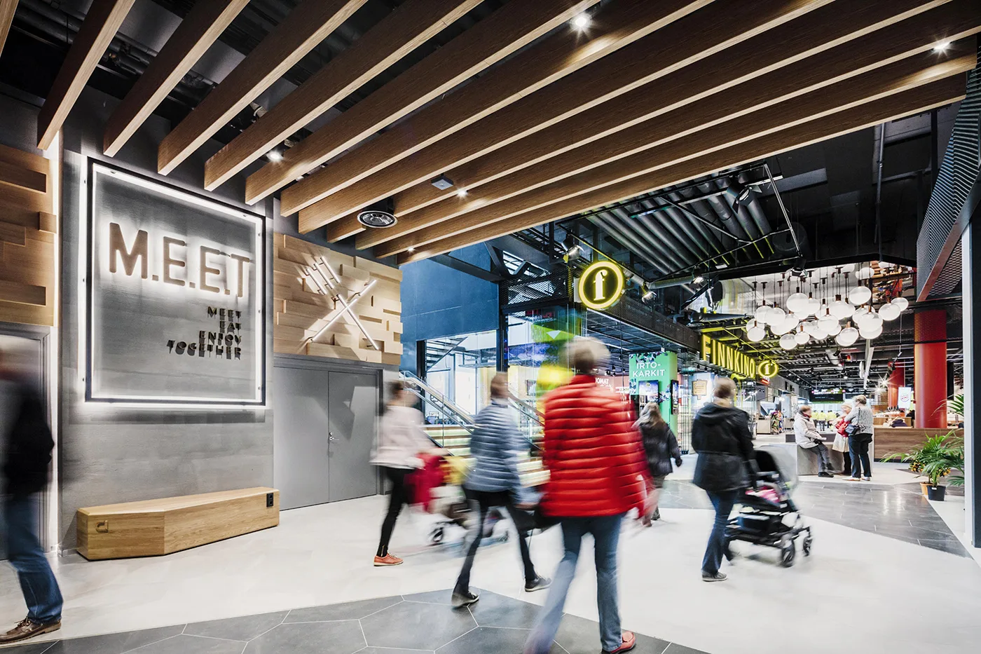 Kuva kauppakeskus Iso Omenan sisätiloista